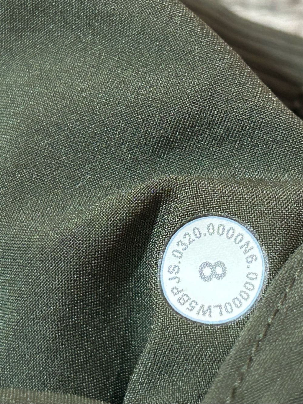 LULUEMON DANCE STUDIO JOGGER PANTS WOMEN OLIVE GREEN DRAWSTRING SIZE 8 - Picture 9 of 9